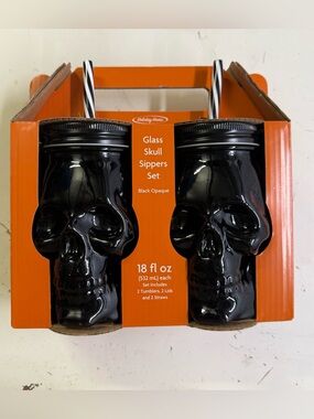 Holiday Home Halloween 18 Oz Glass Skull Sipper Set Of 2 Black Opaque New